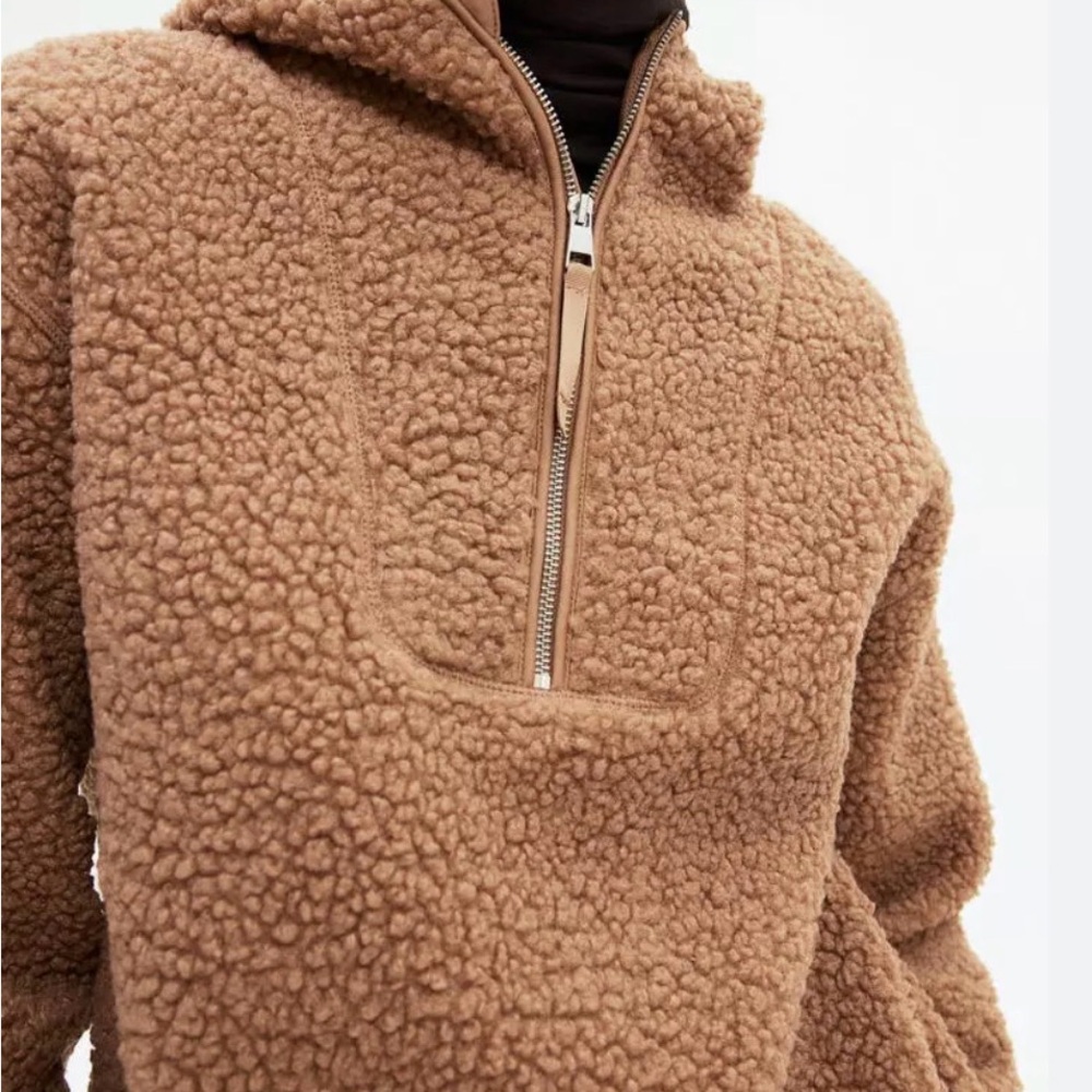 Women’s H&M Long hooded Sherpa Sweater